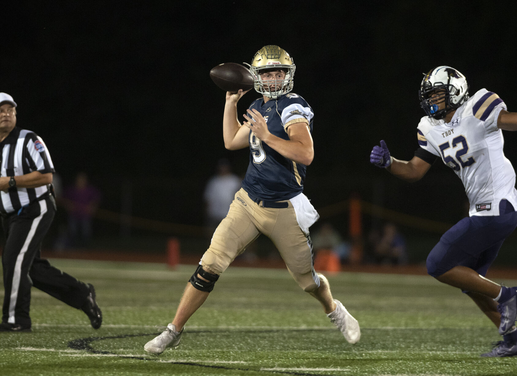 Holt vs. Troy